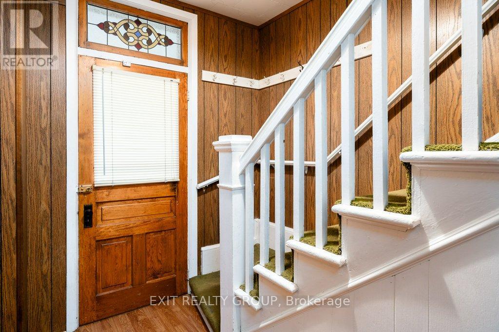 101 River Street E, Tweed (Tweed (Village)), Ontario  K0K 3J0 - Photo 6 - X12475685