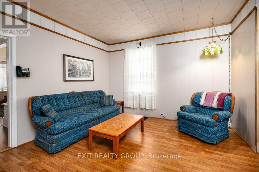 101 River Street E, Tweed (Tweed (Village)), Ontario  K0K 3J0 - Photo 7 - X12475685