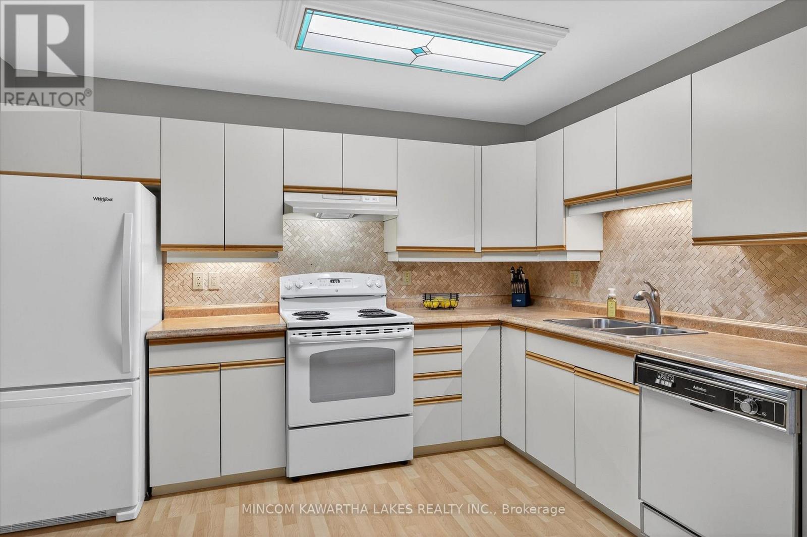 6 - 11 Paddock Wood, Peterborough, Ontario K9H 7H2 - Photo 17 - X12475764