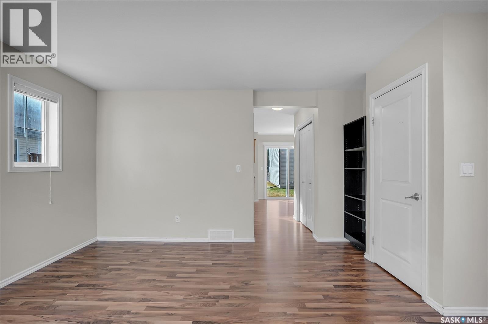 301 415 Lynd Crescent, Saskatoon, Saskatchewan  S7T 0C2 - Photo 6 - SK021454