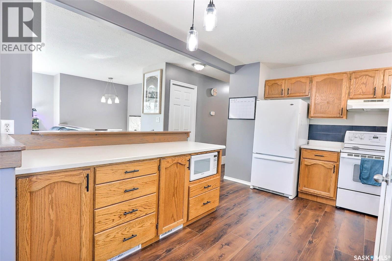 1520 Bliss Crescent, Prince Albert, Saskatchewan  S6V 7W7 - Photo 7 - SK021442