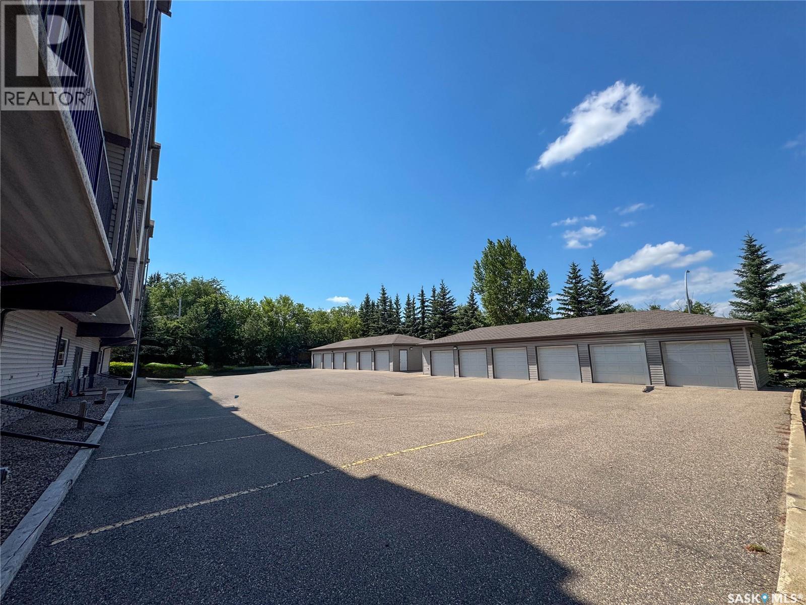 #301 1901 1 1/2 Avenue W, Prince Albert, Saskatchewan  S6V 5A8 - Photo 17 - SK021341