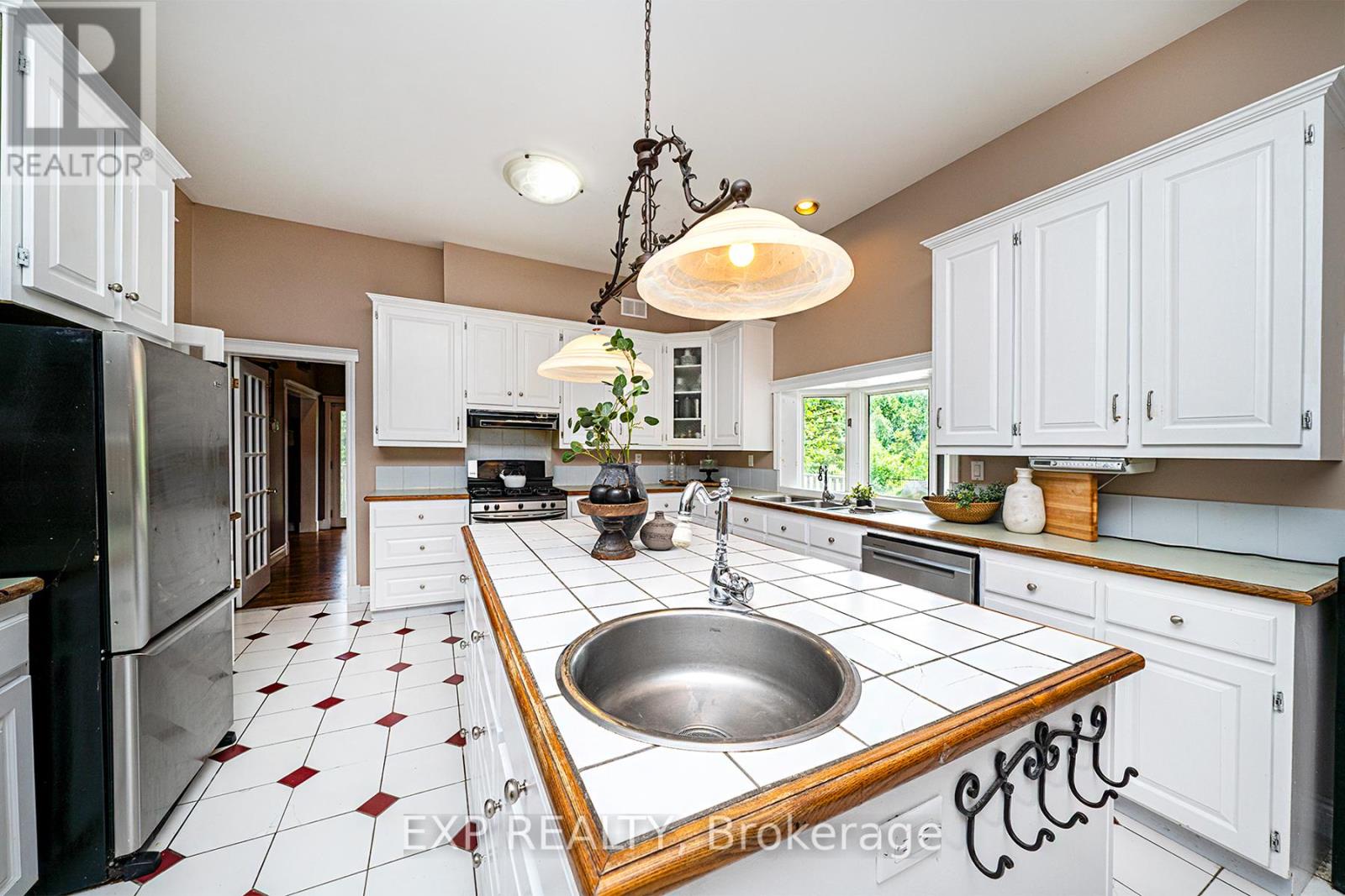 16 Audubon Way, Georgina (Baldwin), Ontario  L0E 1A0 - Photo 16 - N12475347
