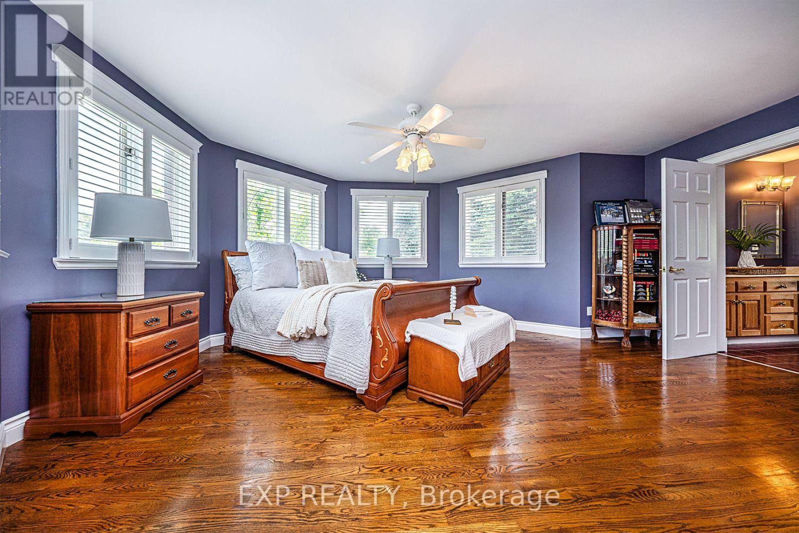 16 Audubon Way, Georgina (Baldwin), Ontario  L0E 1A0 - Photo 24 - N12475347