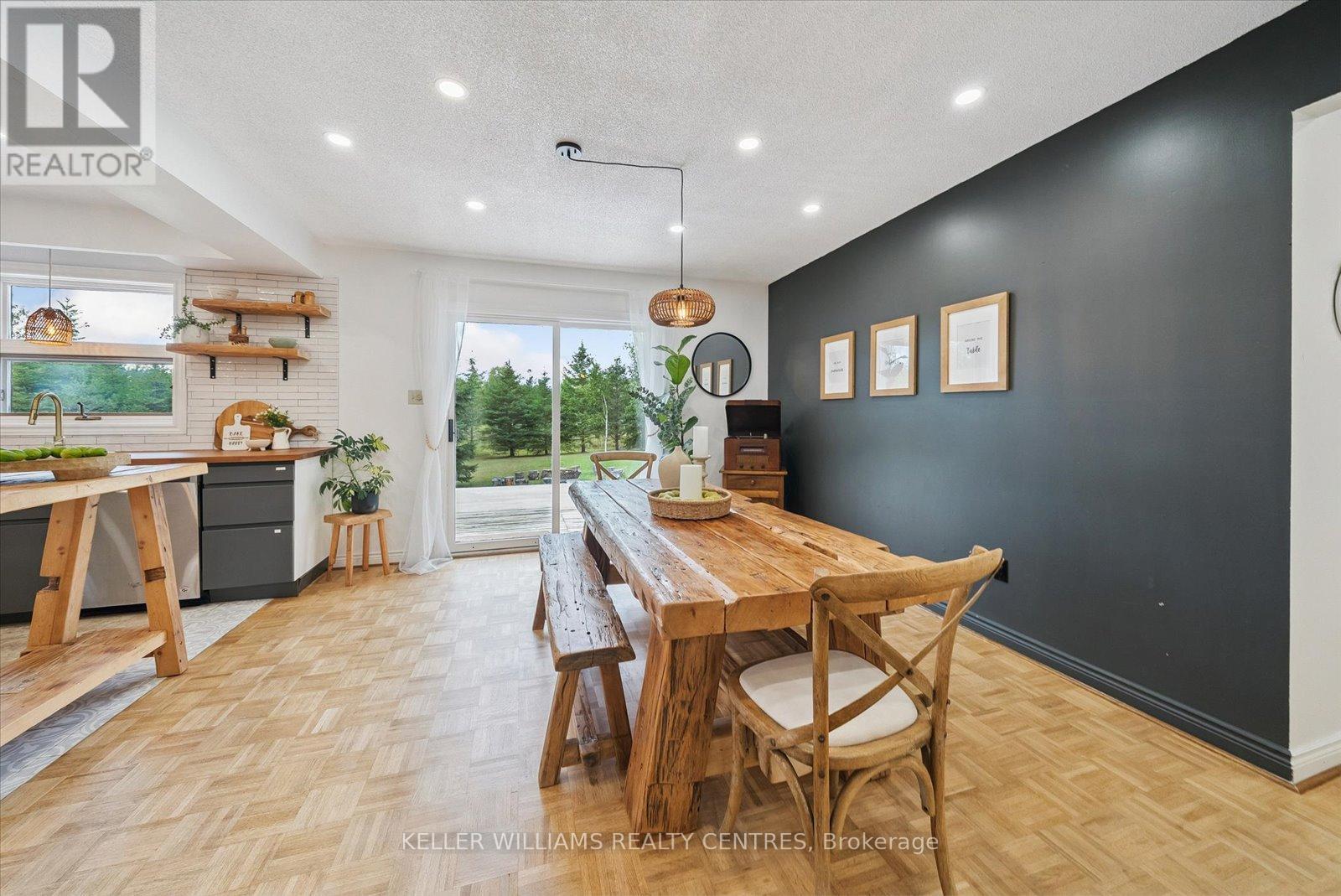 25154 Valley View Drive, Georgina (Sutton & Jackson's Point), Ontario  L0E 1R0 - Photo 14 - N12475352