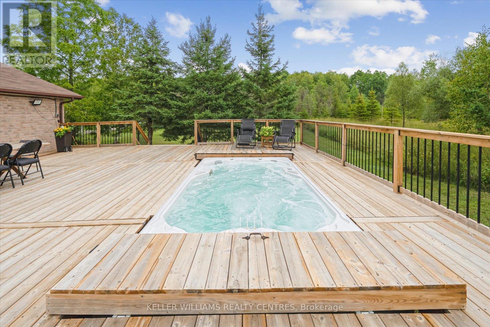 25154 Valley View Drive, Georgina (Sutton & Jackson's Point), Ontario  L0E 1R0 - Photo 41 - N12475352