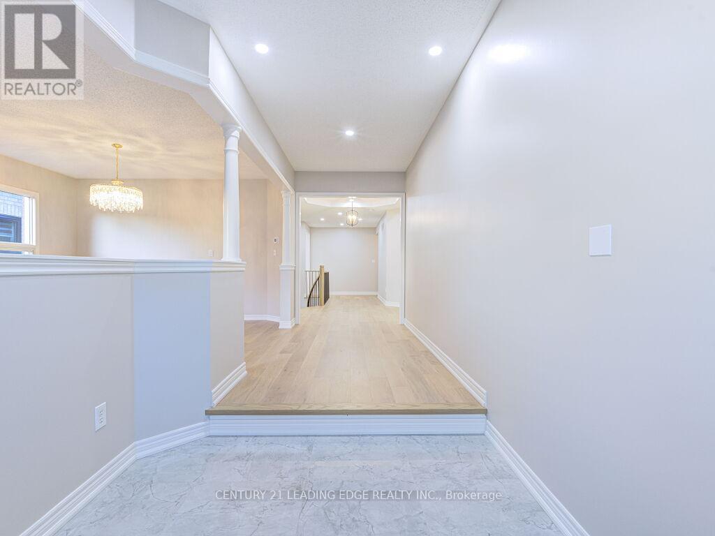 52 Sabiston Drive, Markham, Ontario  L3R 2B5 - Photo 10 - N12475371