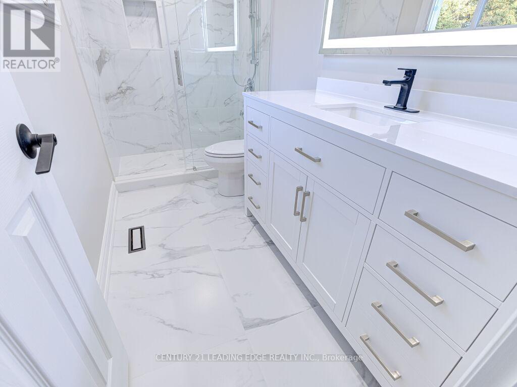 52 Sabiston Drive, Markham, Ontario  L3R 2B5 - Photo 32 - N12475371
