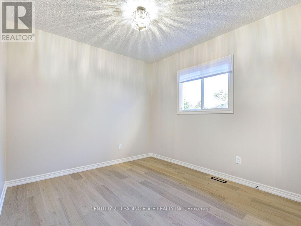 52 Sabiston Drive, Markham, Ontario  L3R 2B5 - Photo 33 - N12475371
