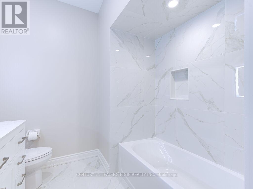 52 Sabiston Drive, Markham, Ontario  L3R 2B5 - Photo 37 - N12475371