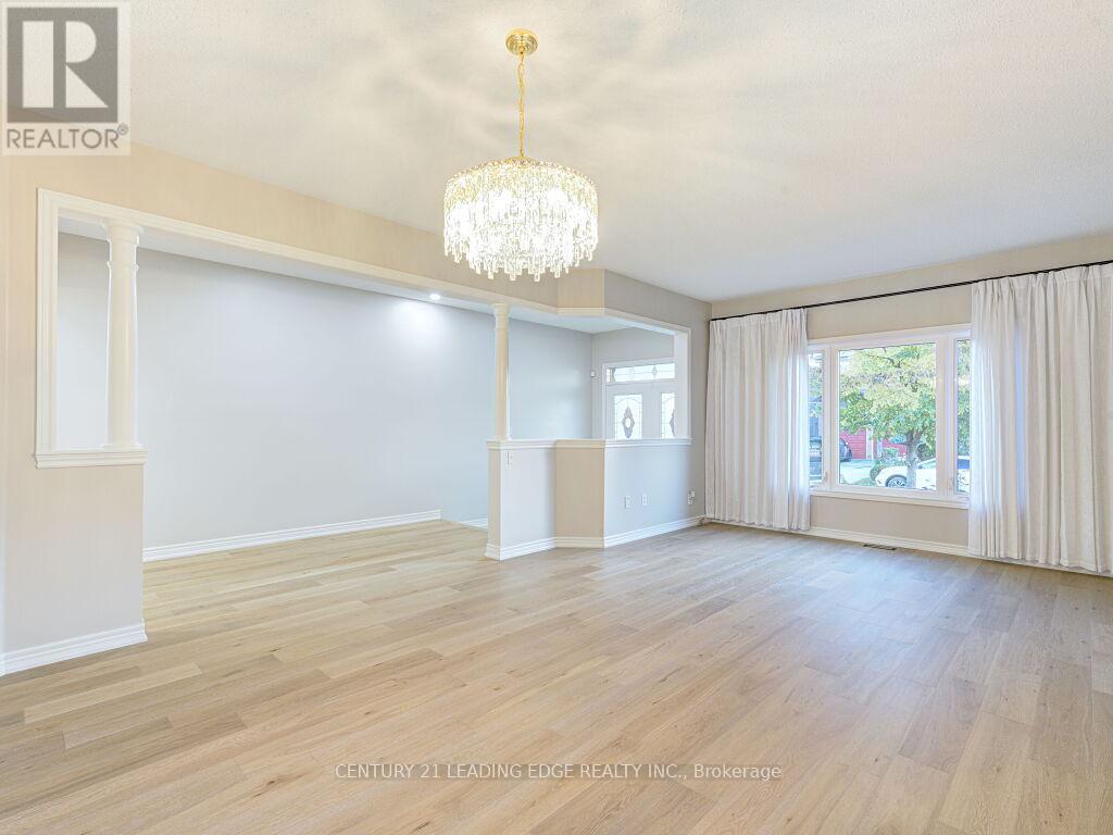 52 Sabiston Drive, Markham, Ontario  L3R 2B5 - Photo 7 - N12475371