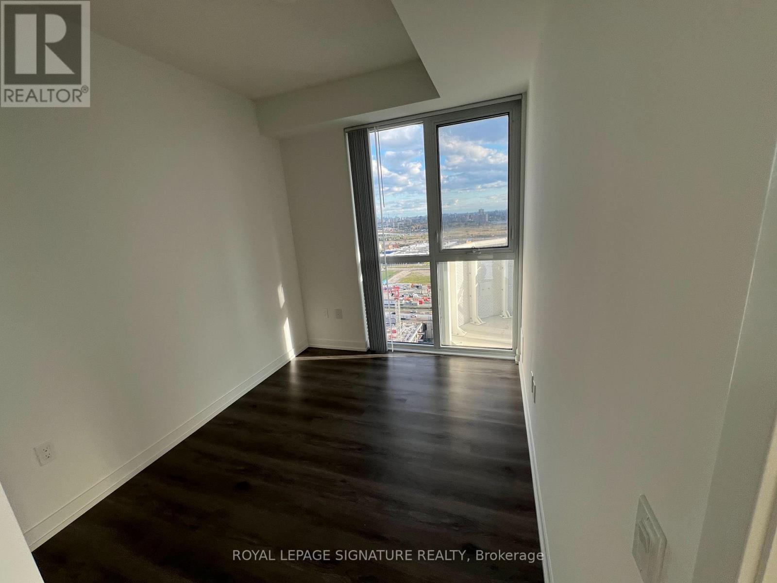 2506 - 225 Commerce Street, Vaughan, Ontario  L4K 0R1 - Photo 12 - N12475451