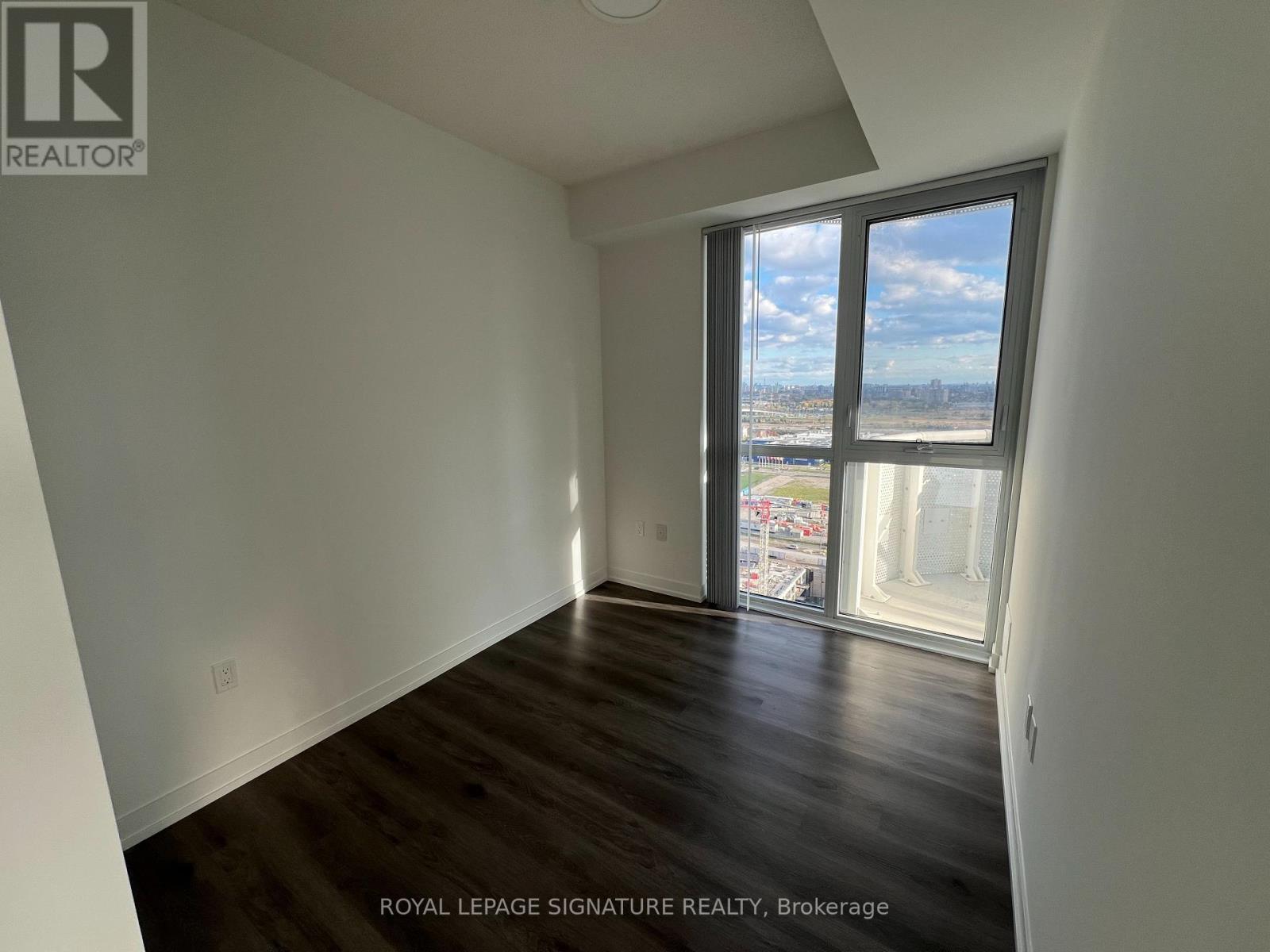 2506 - 225 Commerce Street, Vaughan, Ontario  L4K 0R1 - Photo 13 - N12475451