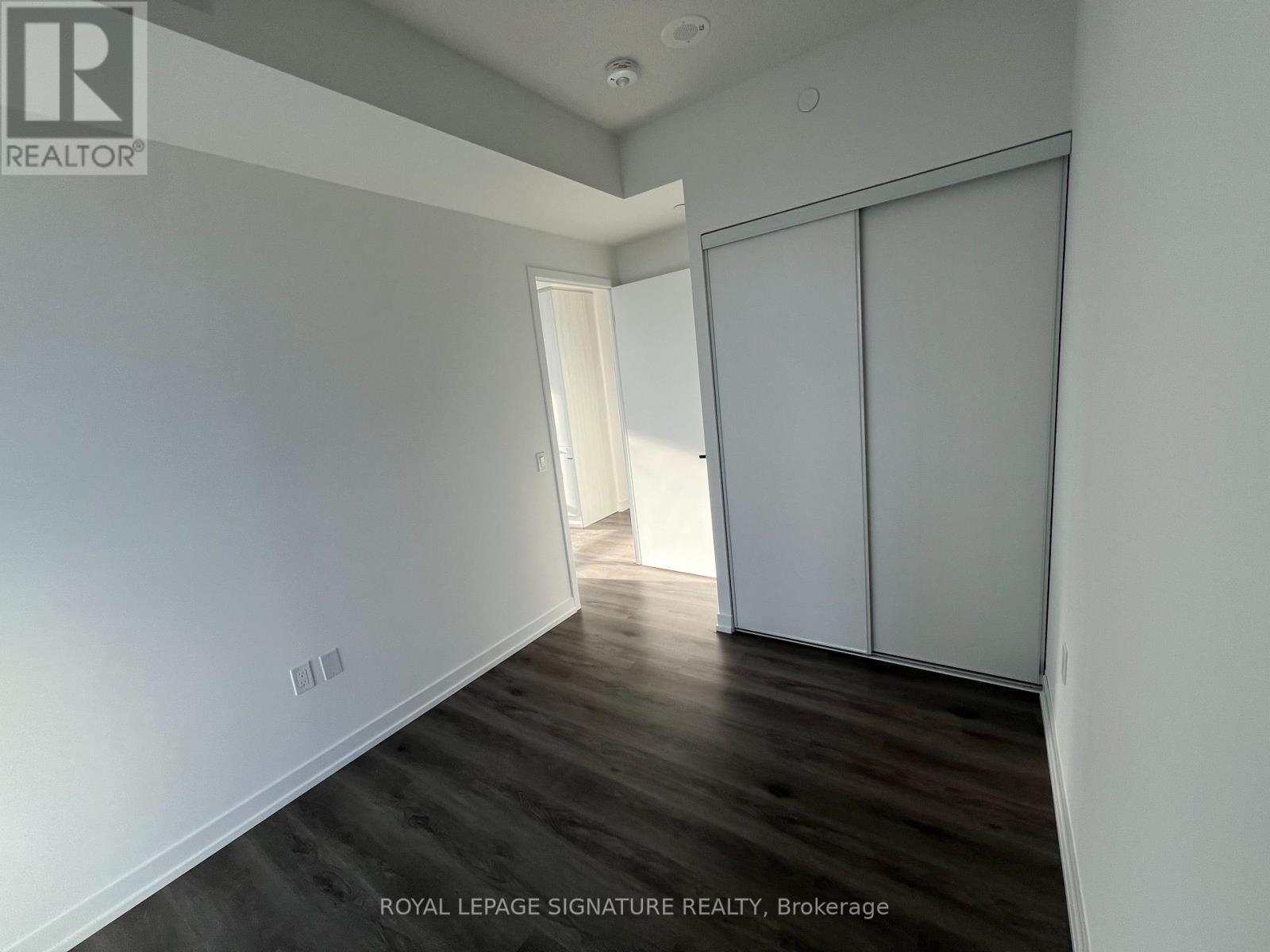 2506 - 225 Commerce Street, Vaughan, Ontario  L4K 0R1 - Photo 14 - N12475451