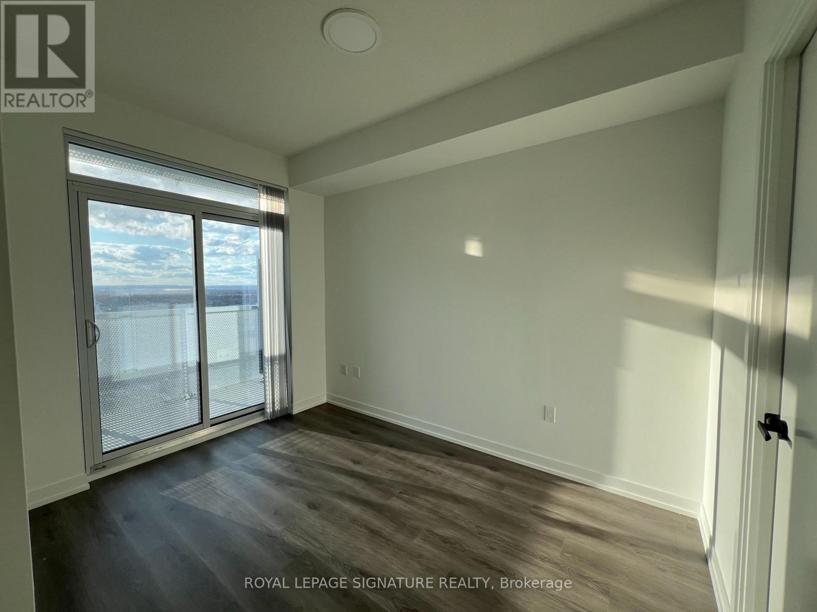 2506 - 225 Commerce Street, Vaughan, Ontario  L4K 0R1 - Photo 17 - N12475451