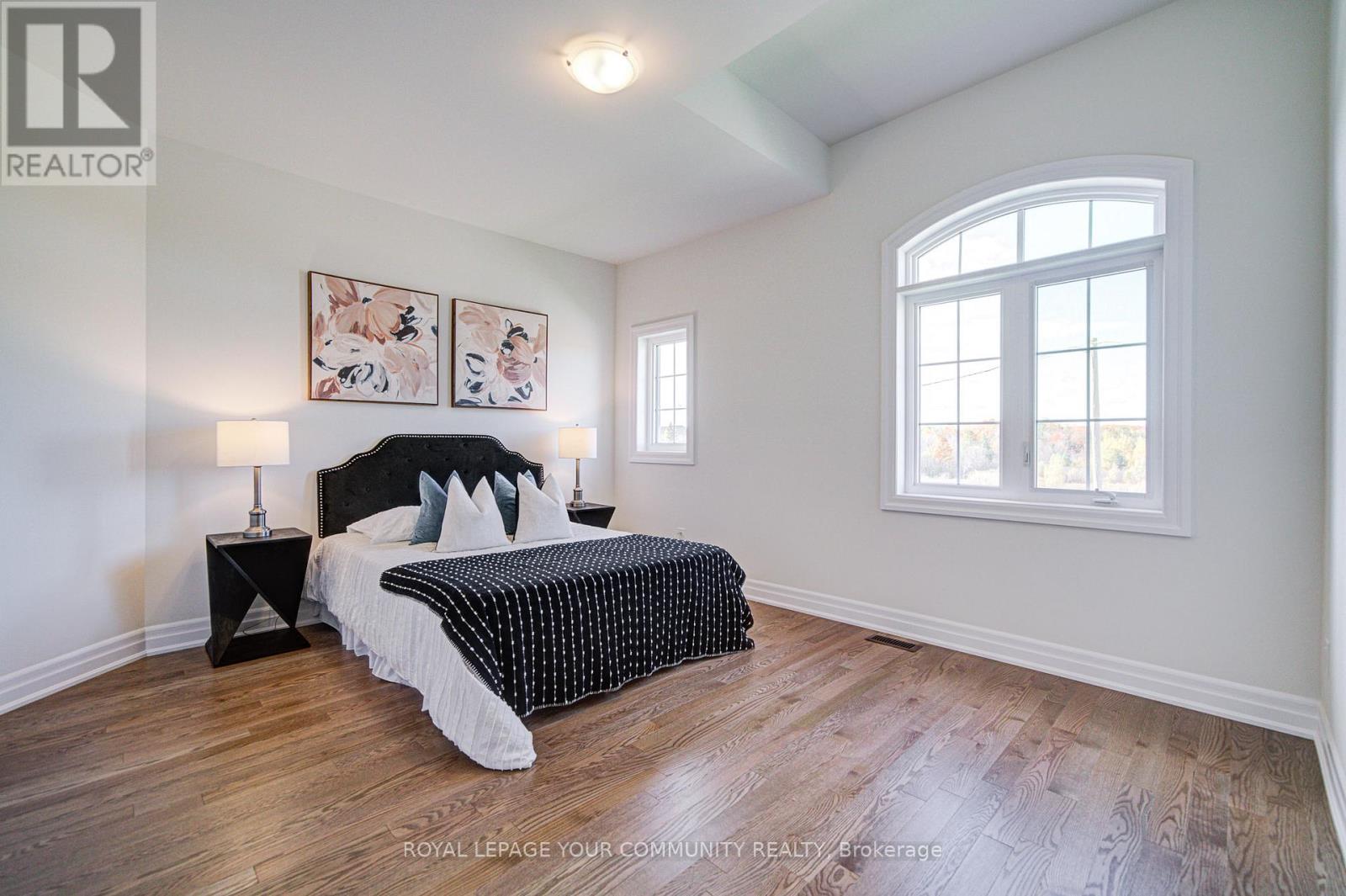 18 Shadyridge Street, King (King City), Ontario  L7B 1B4 - Photo 37 - N12475458