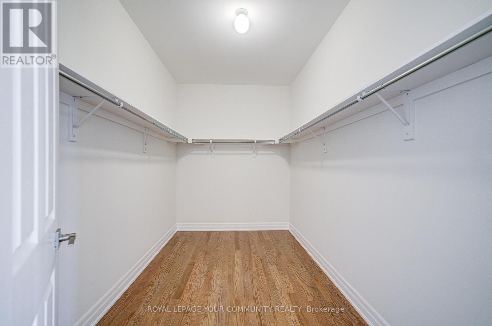 18 Shadyridge Street, King (King City), Ontario  L7B 1B4 - Photo 38 - N12475458