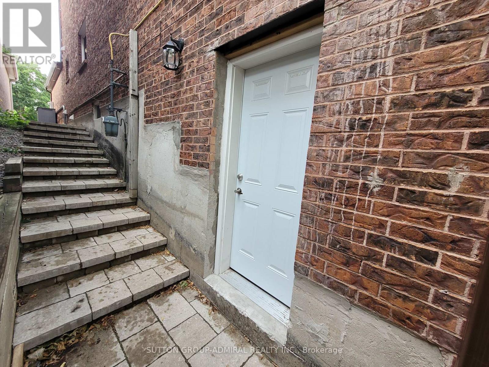 61 JANESVILLE ROAD, Vaughan, Ontario