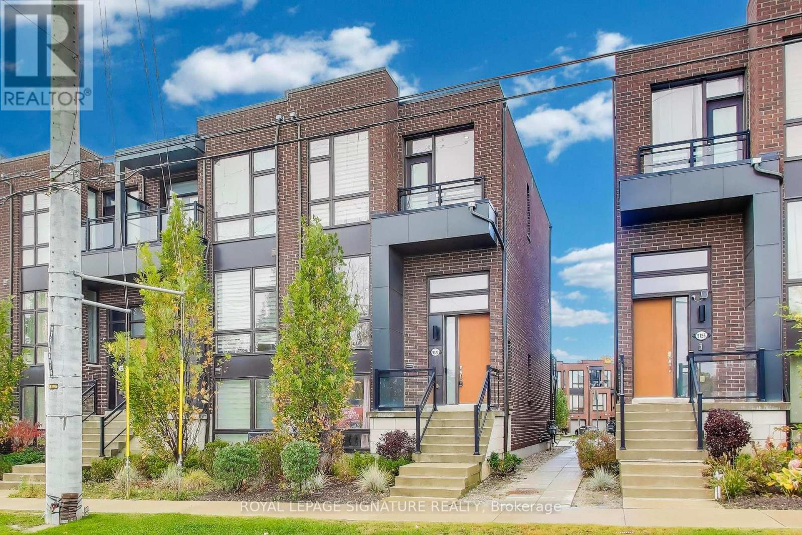 9124 BATHURST STREET, vaughan (patterson), Ontario