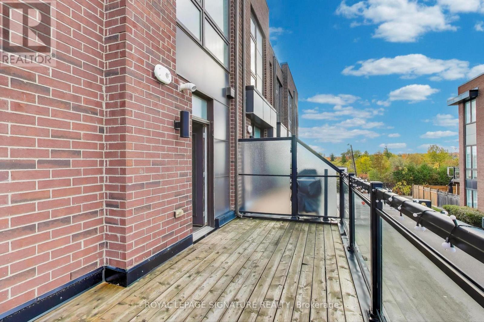 9124 Bathurst Street, Vaughan (Patterson), Ontario  L4J 0K1 - Photo 13 - N12475471