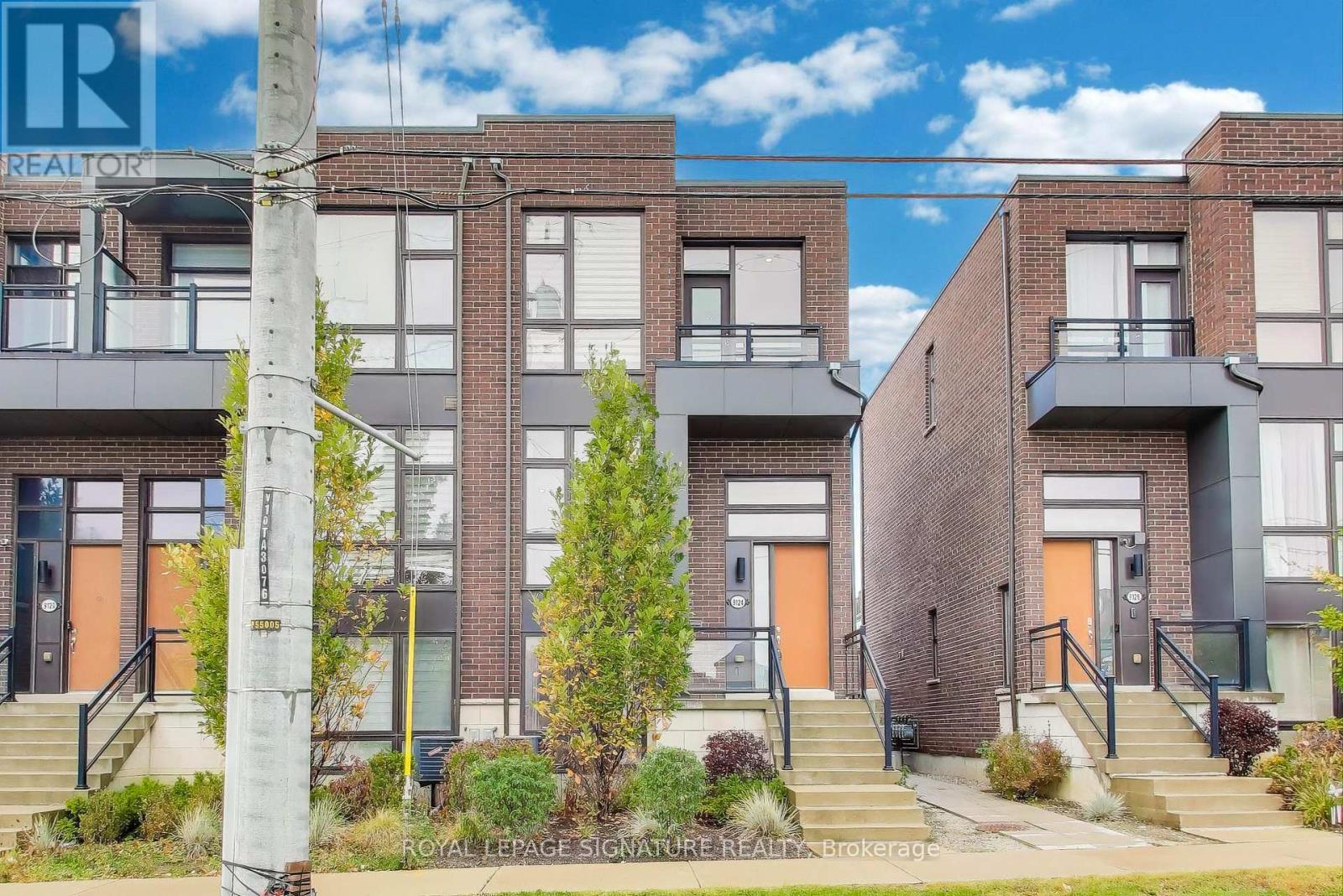 9124 Bathurst Street, Vaughan (Patterson), Ontario  L4J 0K1 - Photo 2 - N12475471