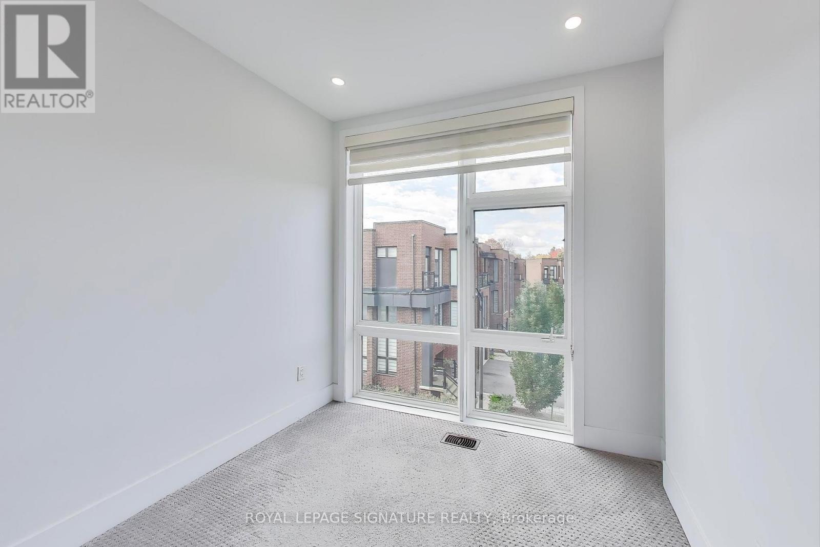 9124 Bathurst Street, Vaughan (Patterson), Ontario  L4J 0K1 - Photo 22 - N12475471