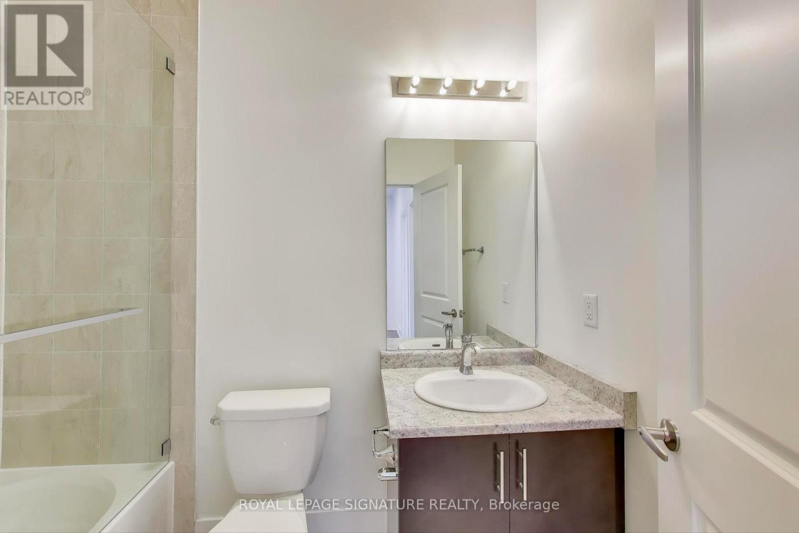 9124 Bathurst Street, Vaughan (Patterson), Ontario  L4J 0K1 - Photo 24 - N12475471