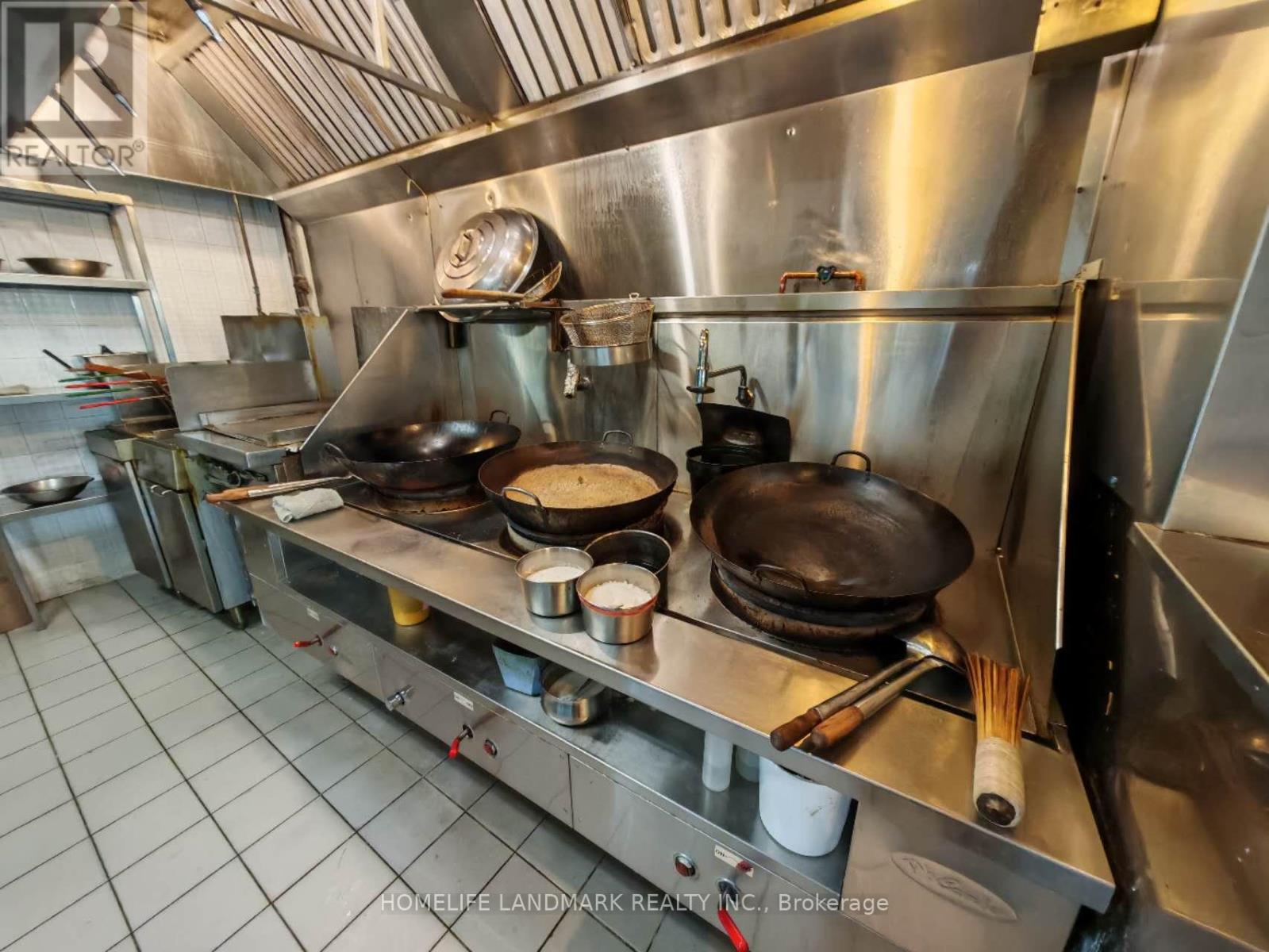 13 - 3850 Steeles Avenue W, Vaughan (Steeles West Industrial), Ontario  L4L 4Y6 - Photo 25 - N12475472