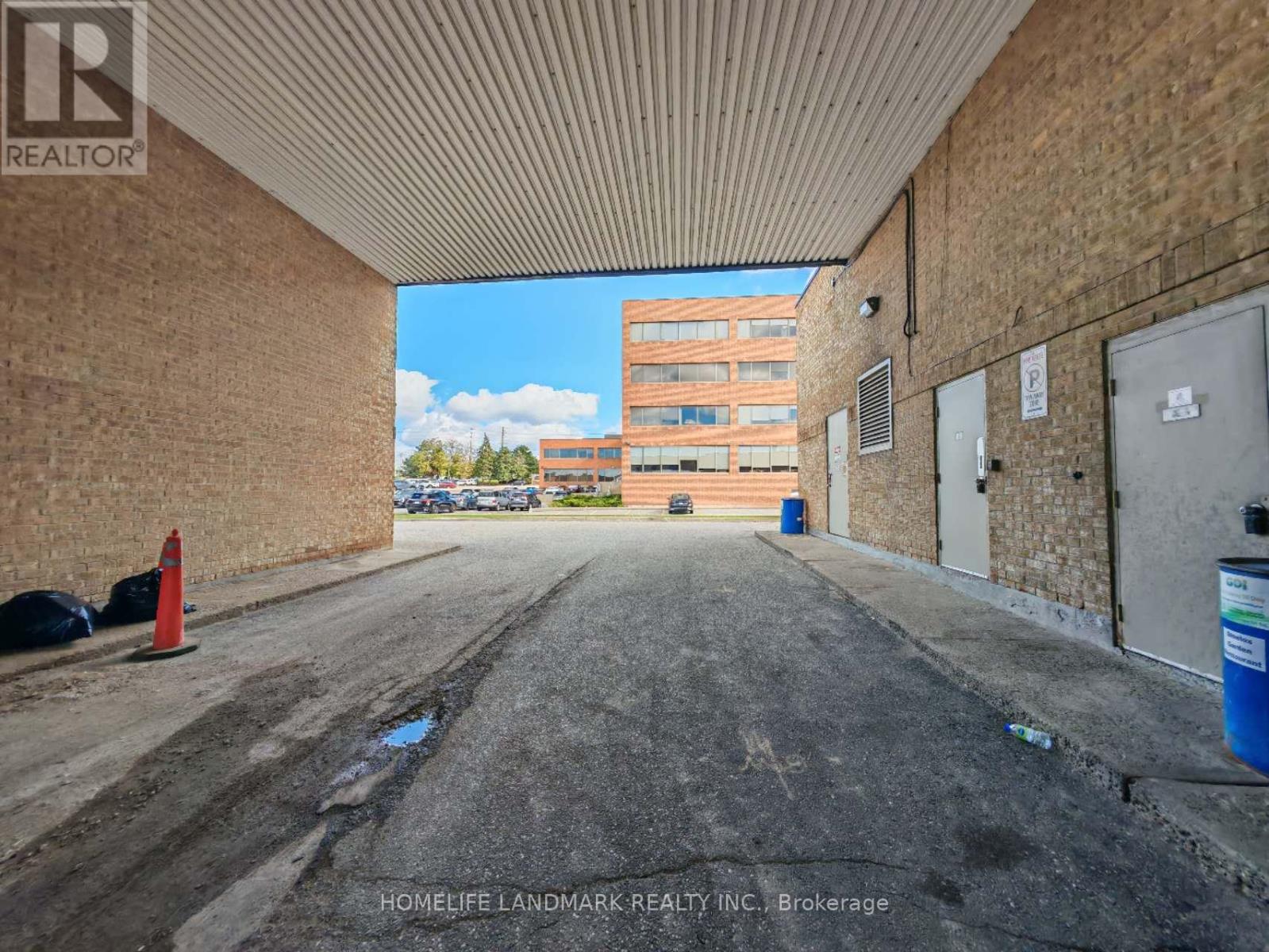 13 - 3850 Steeles Avenue W, Vaughan (Steeles West Industrial), Ontario  L4L 4Y6 - Photo 37 - N12475472