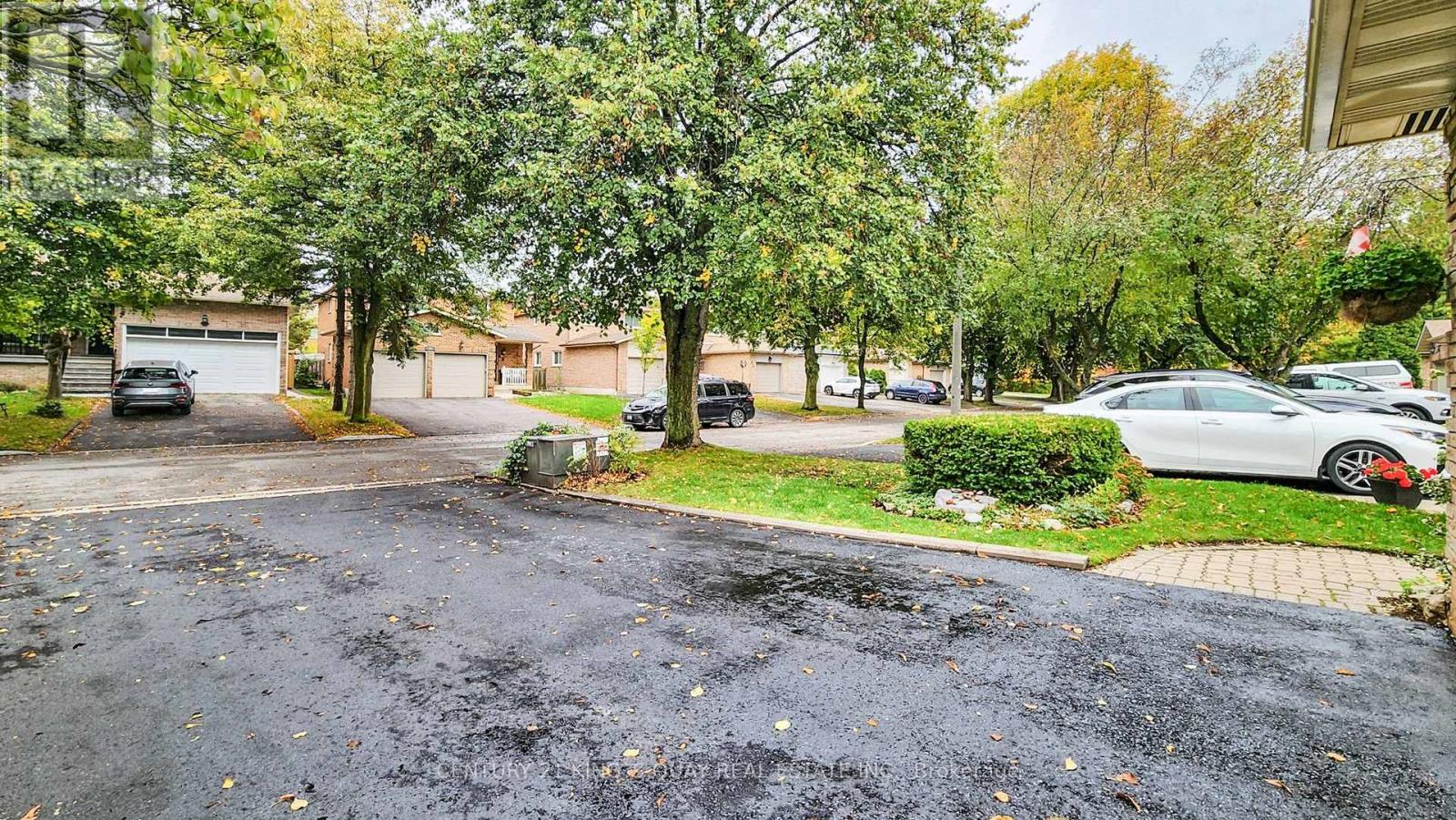 47 Radford Crescent, Markham (Sherwood-Amberglen), Ontario  L3P 4A2 - Photo 3 - N12475503