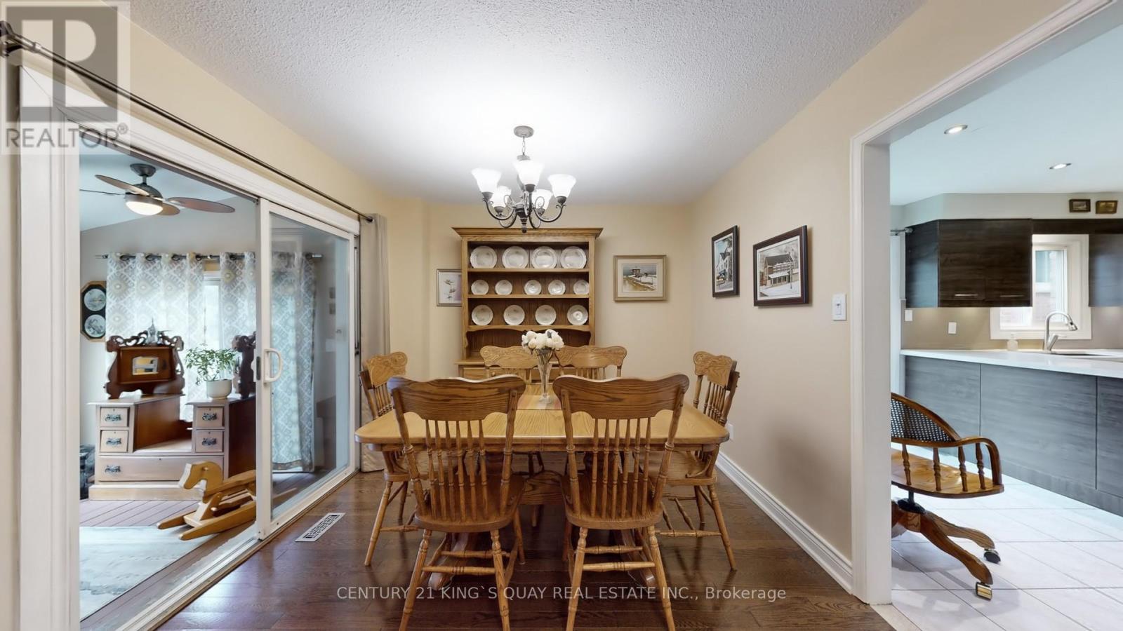47 Radford Crescent, Markham (Sherwood-Amberglen), Ontario  L3P 4A2 - Photo 8 - N12475503
