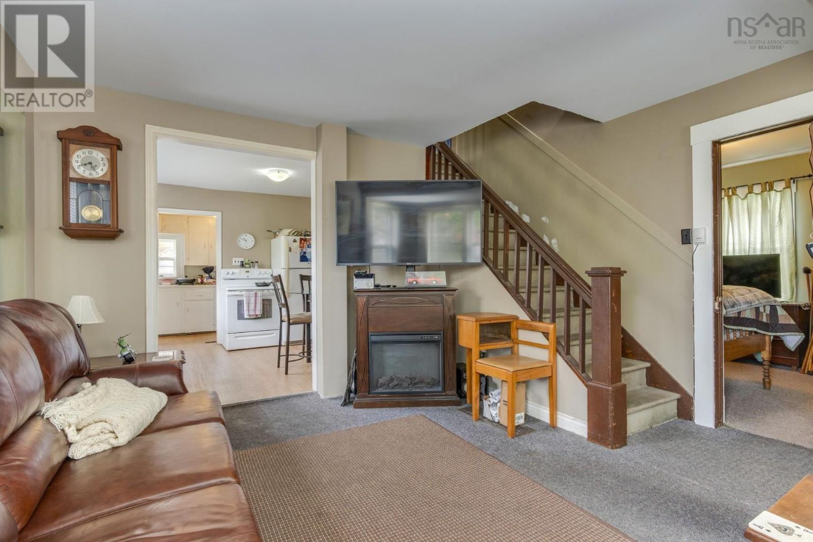 77 Gaston Road, Dartmouth, Nova Scotia  B2Y 3W8 - Photo 7 - 202526342