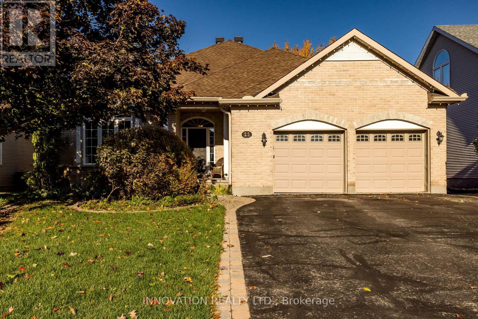 25 KYLE AVENUE, Ottawa, Ontario