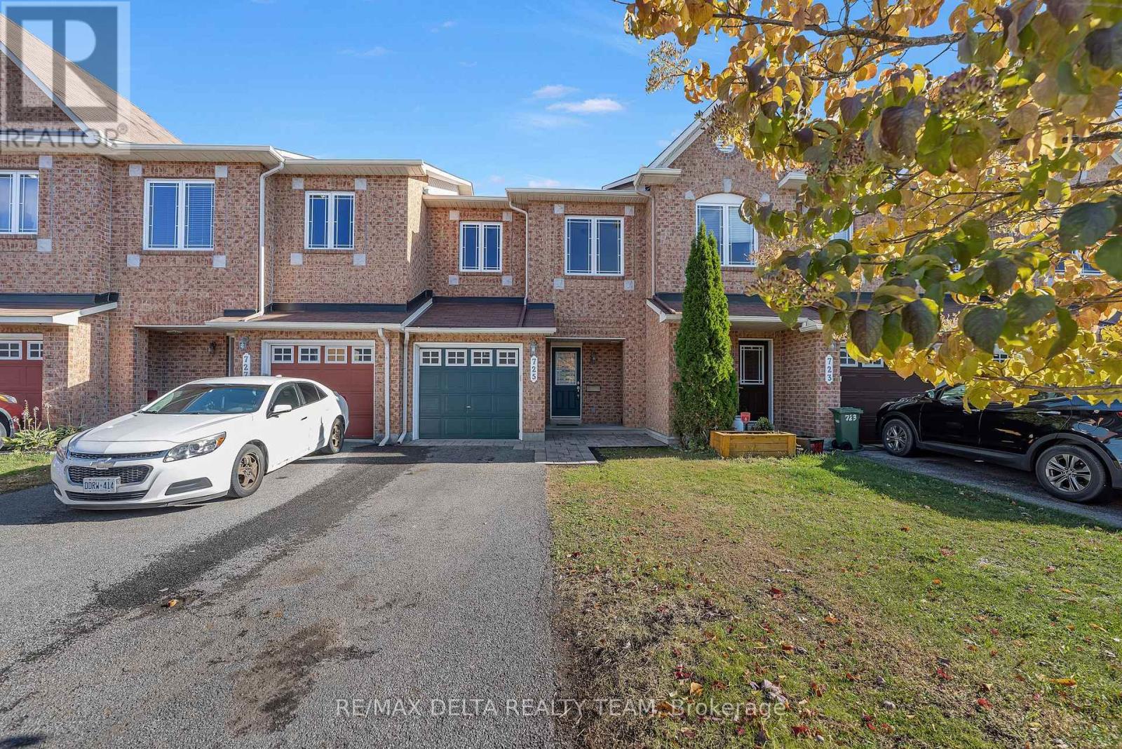725 WHALEY RIDGE, Ottawa, Ontario