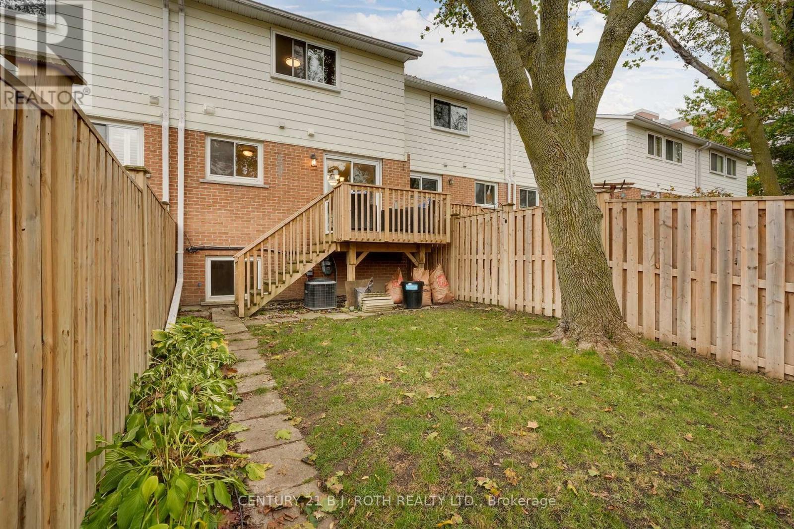 4 - 235 Steel Street, Barrie (Codrington), Ontario  L4M 2H1 - Photo 37 - S12475300