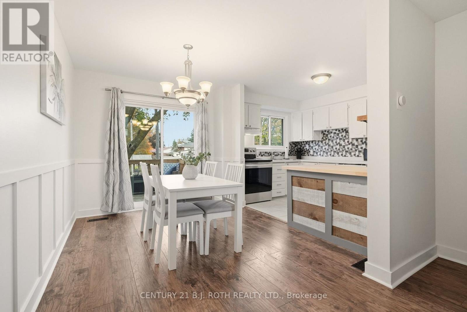 4 - 235 Steel Street, Barrie (Codrington), Ontario  L4M 2H1 - Photo 6 - S12475300