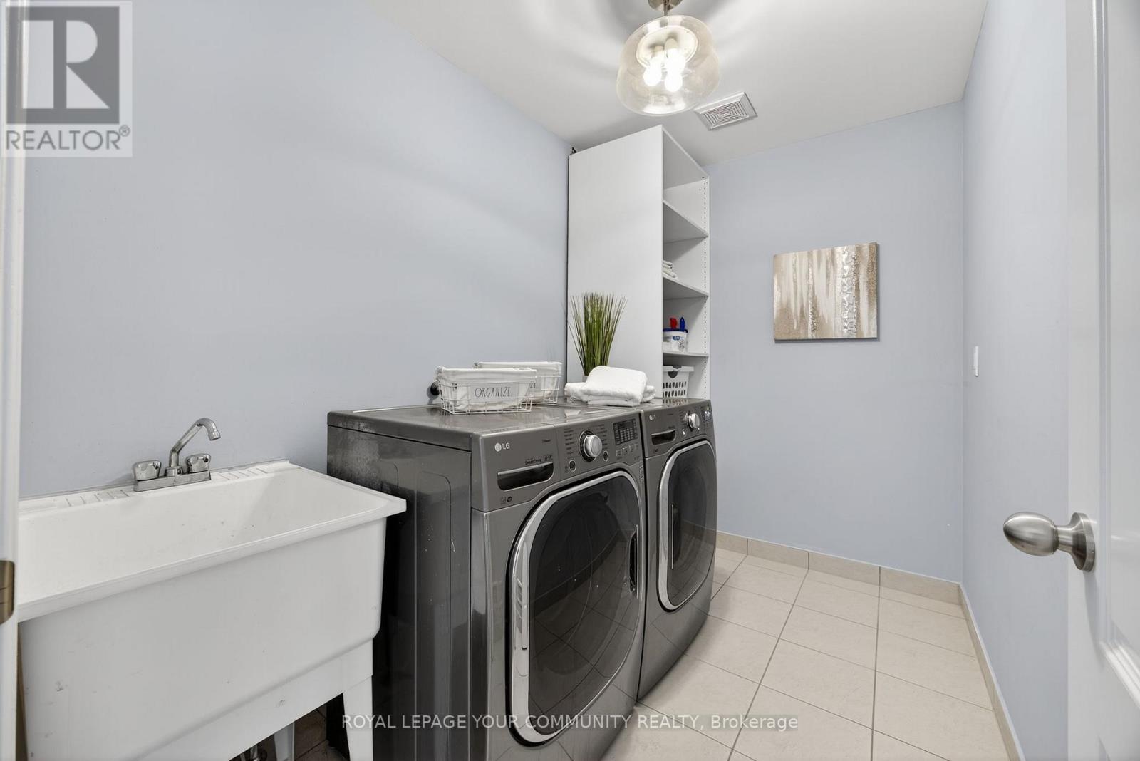 44 Cameron Street, Springwater (Centre Vespra), Ontario  L9X 0S3 - Photo 40 - S12475406