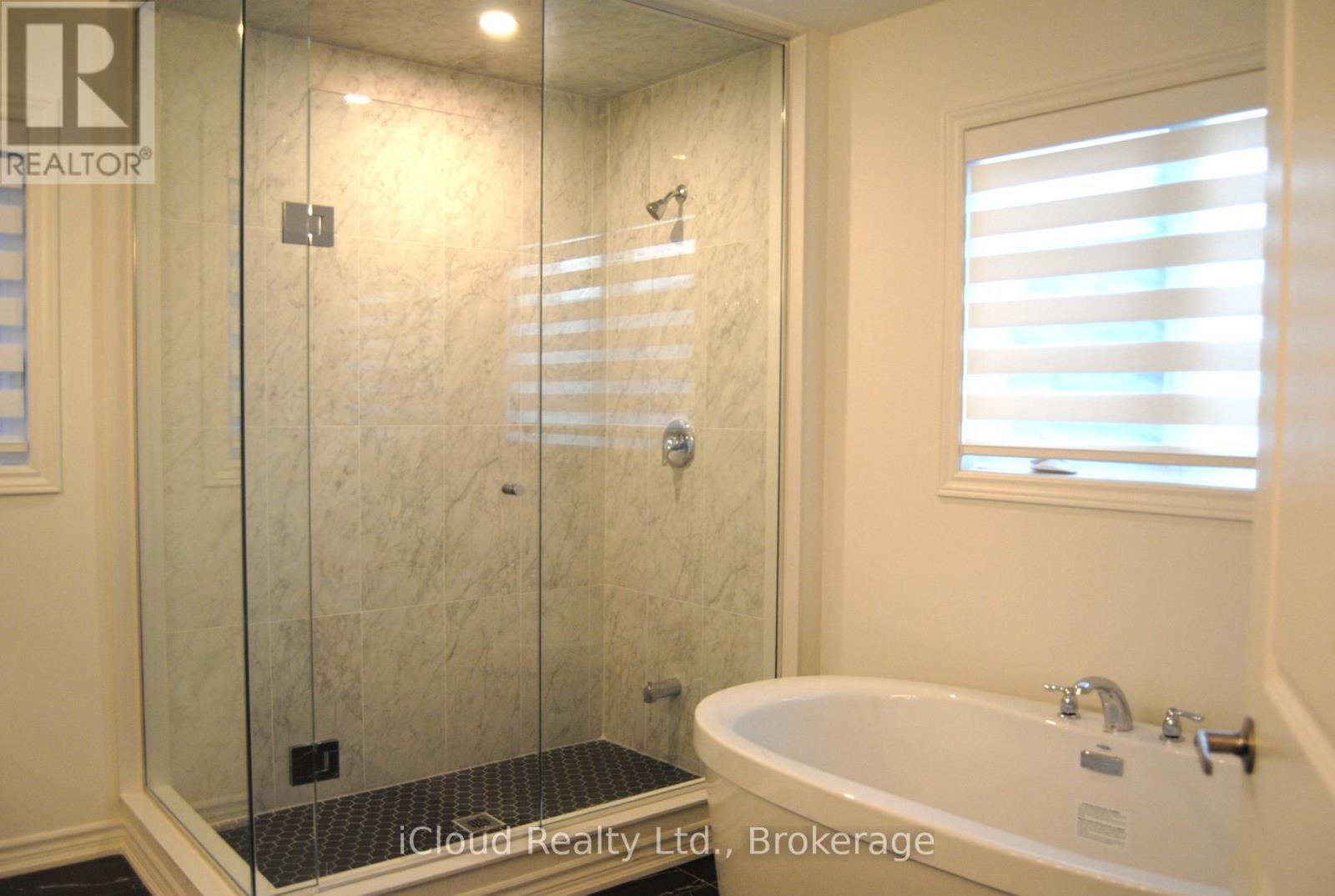 22 Sassafras Road, Springwater, Ontario  L9X 2C6 - Photo 27 - S12475454