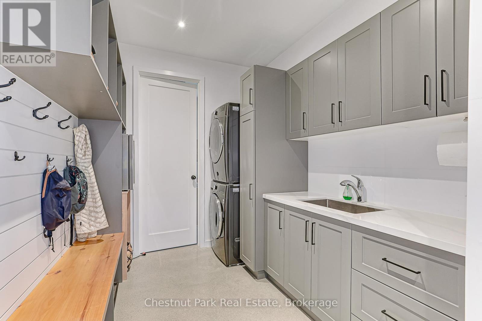 119 Barton Boulevard, Blue Mountains, Ontario  N0H 1J0 - Photo 19 - X12475943