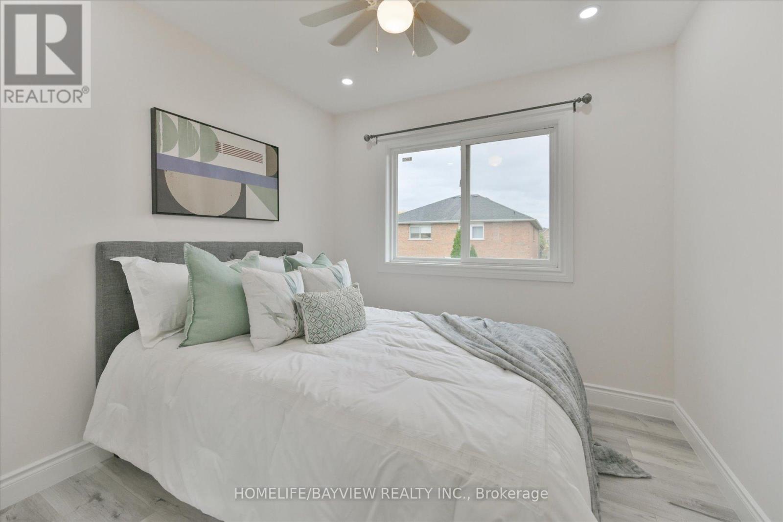 3956 Bentridge Road, Mississauga, Ontario  L5N 7V8 - Photo 25 - W12475217