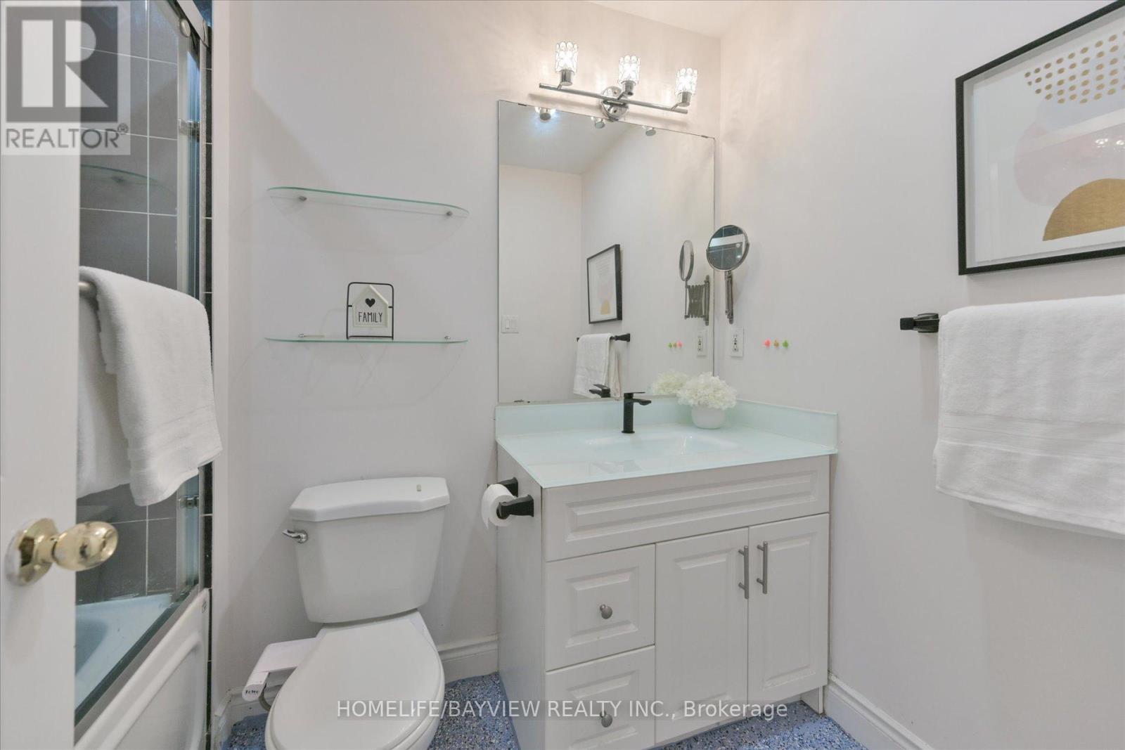 3956 Bentridge Road, Mississauga, Ontario  L5N 7V8 - Photo 27 - W12475217