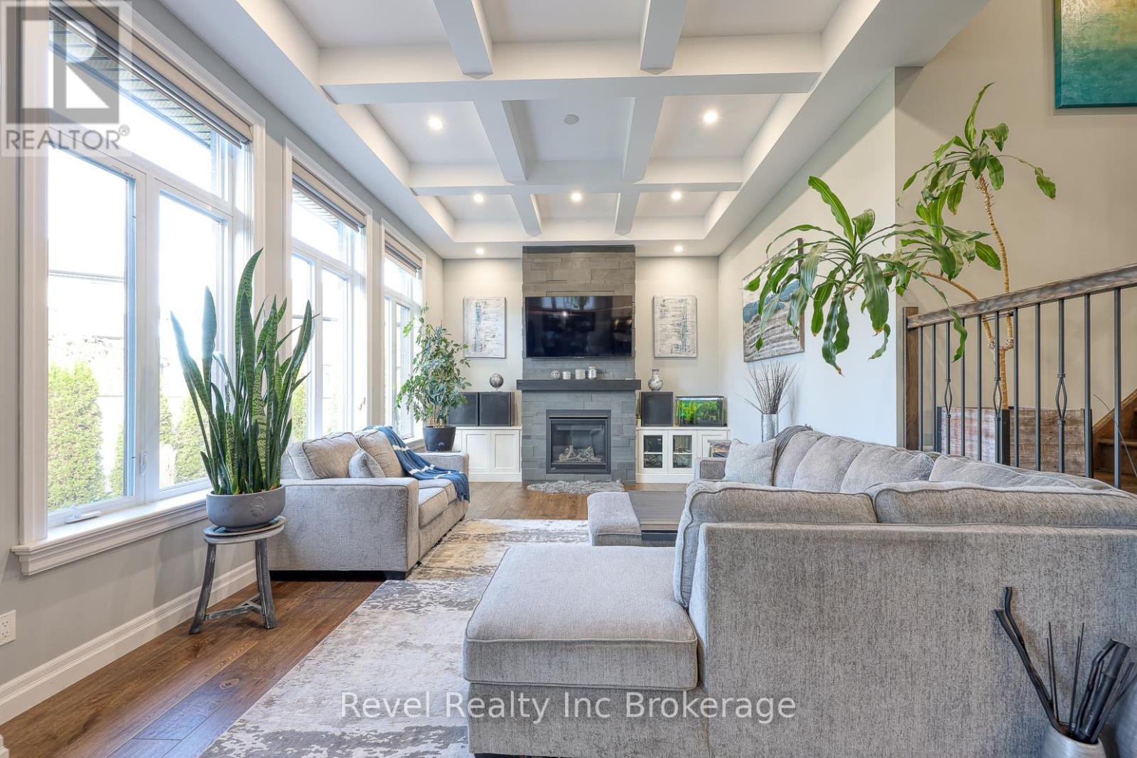176 Tamarack Boulevard, Woodstock, Ontario  N4S 0E2 - Photo 16 - X12475568