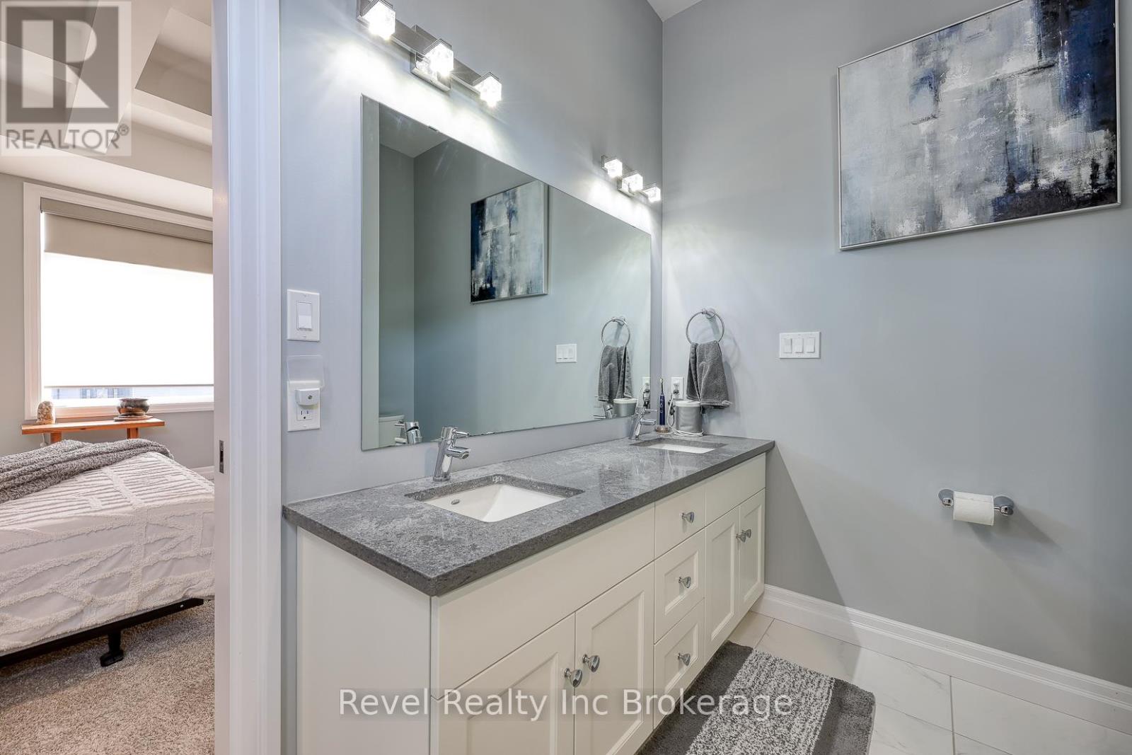 176 Tamarack Boulevard, Woodstock, Ontario  N4S 0E2 - Photo 26 - X12475568