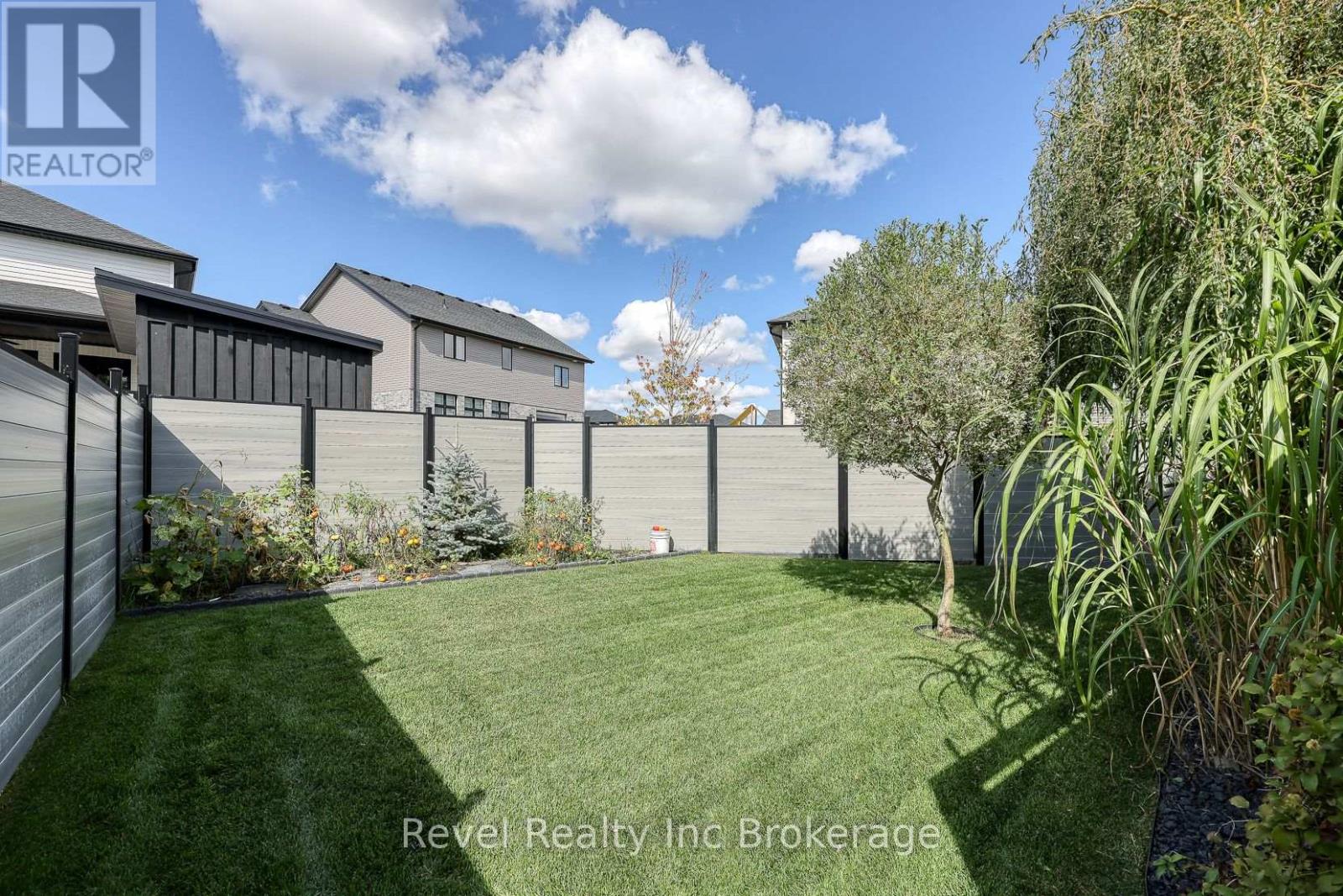 176 Tamarack Boulevard, Woodstock, Ontario  N4S 0E2 - Photo 41 - X12475568