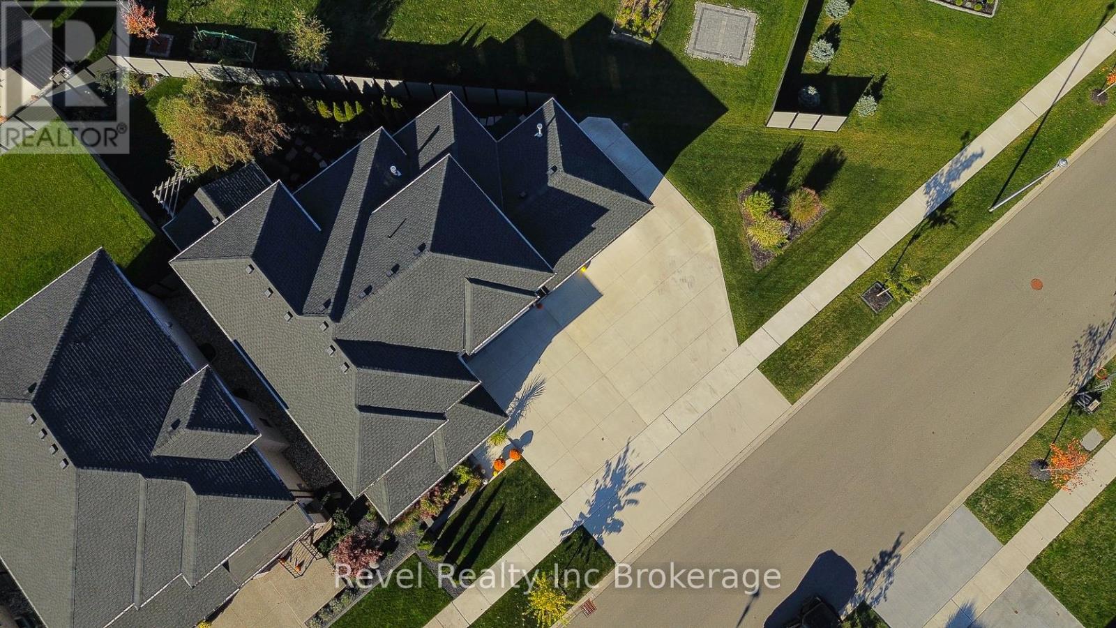 176 Tamarack Boulevard, Woodstock, Ontario  N4S 0E2 - Photo 6 - X12475568