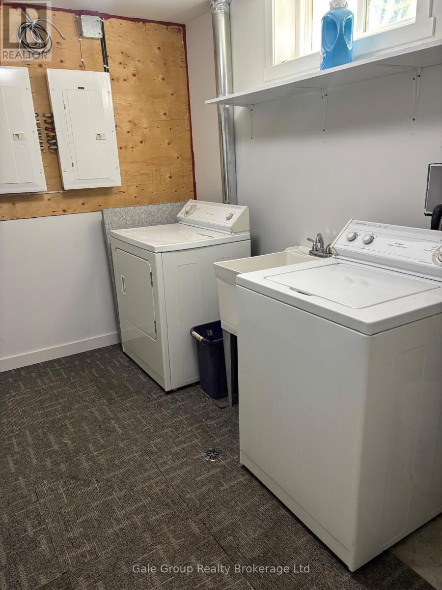 B - Lower Level - 131 Kinzie Avenue, Kitchener, Ontario  N2A 2J7 - Photo 20 - X12475649