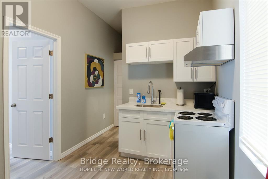 1 - 1-144 Adelaide Street N, London East (East L), Ontario  N6B 3G8 - Photo 10 - X12475964