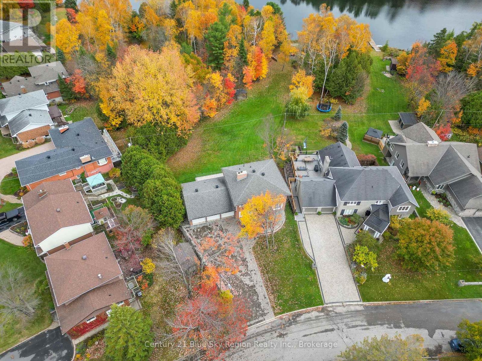 614 GUINEVERE COURT, North Bay, Ontario