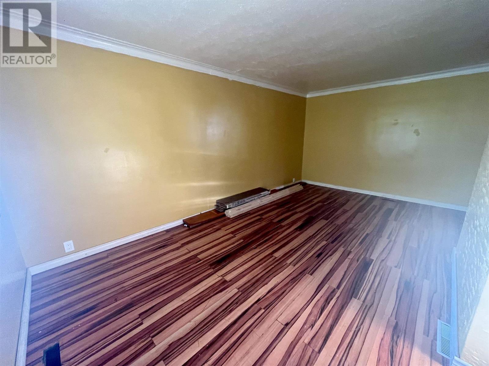 315 Huron St, Sault Ste. Marie, Ontario  P6A 1R7 - Photo 8 - SM253050
