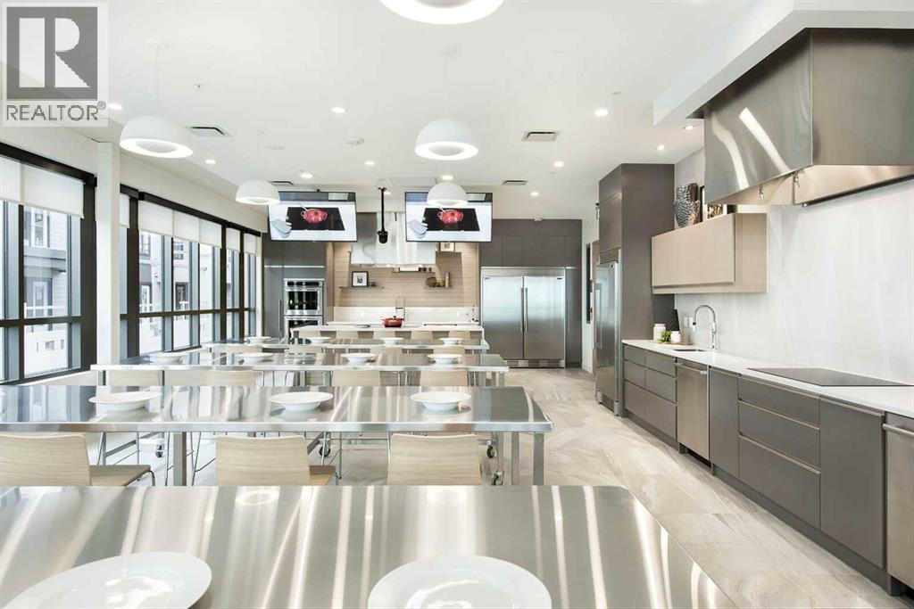 202, 122 Mahogany Centre Se, Calgary, Alberta  T3M 2Y1 - Photo 47 - A2264625